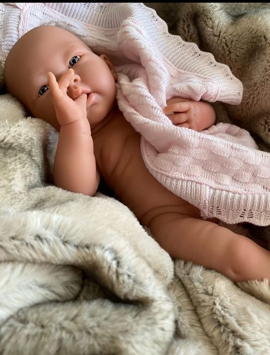 Bebe reborn Novo (menino/menina)