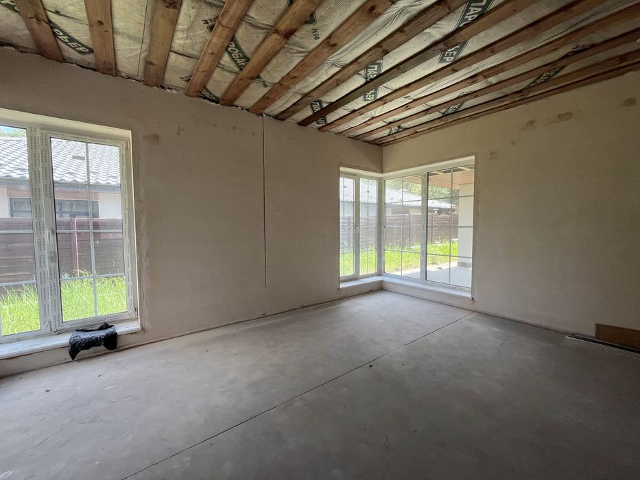 Будинок в Лісовій Бучі на 10 сотках