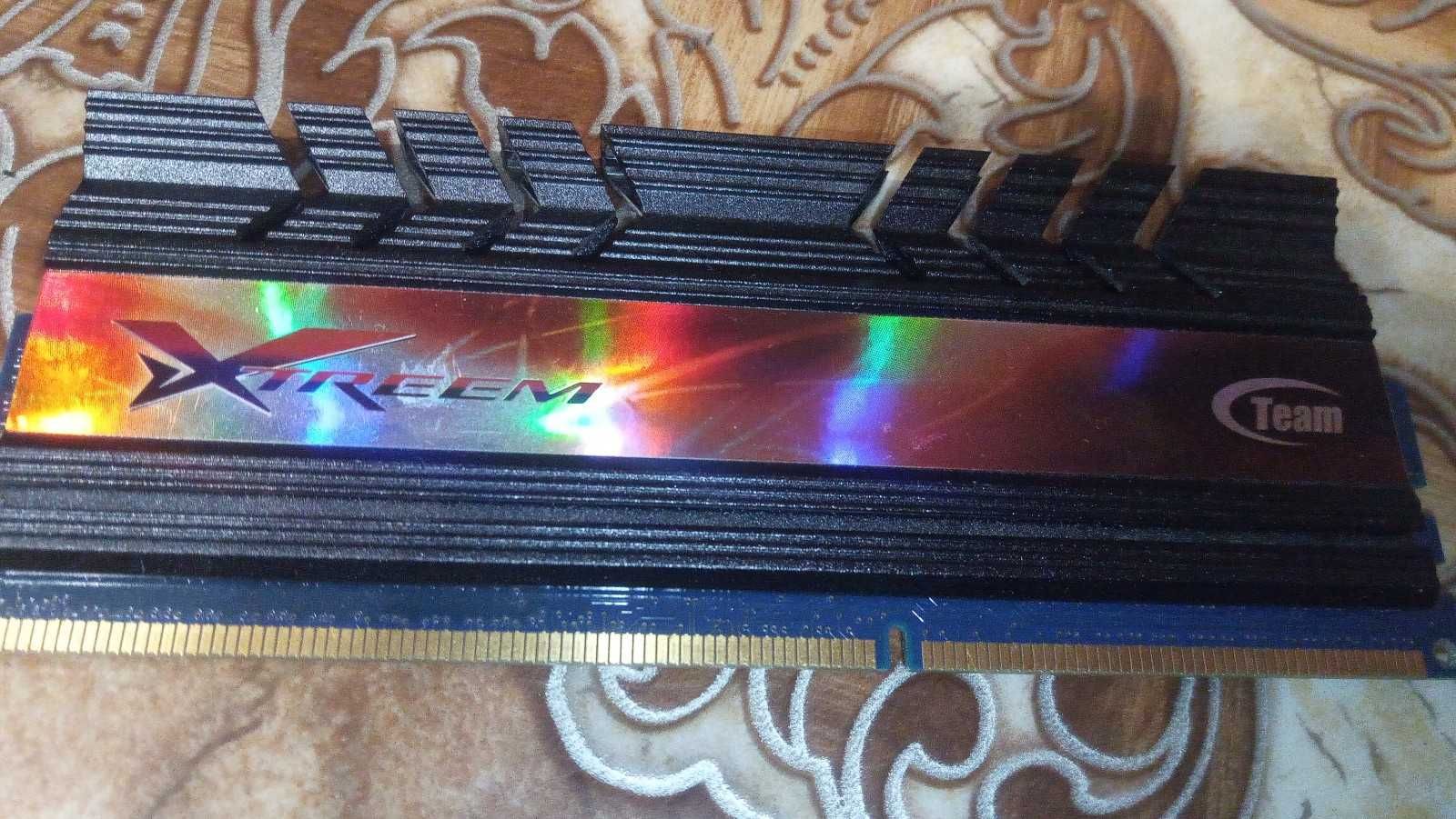 Игровая оперативная память DDR3, 4GB Teamgrup inc.