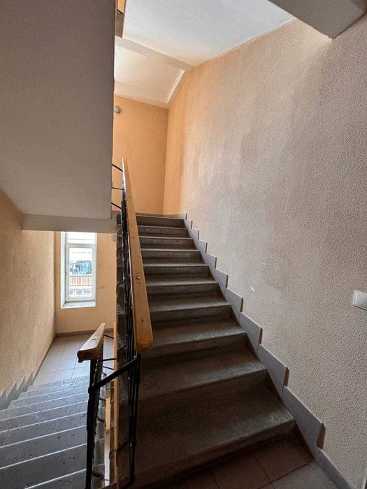 Найвигідніша пропозиція в центрі! Велика трикімнатна квартира!