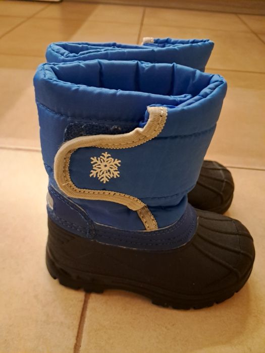 Kozaki śniegowce  quechua r. 23