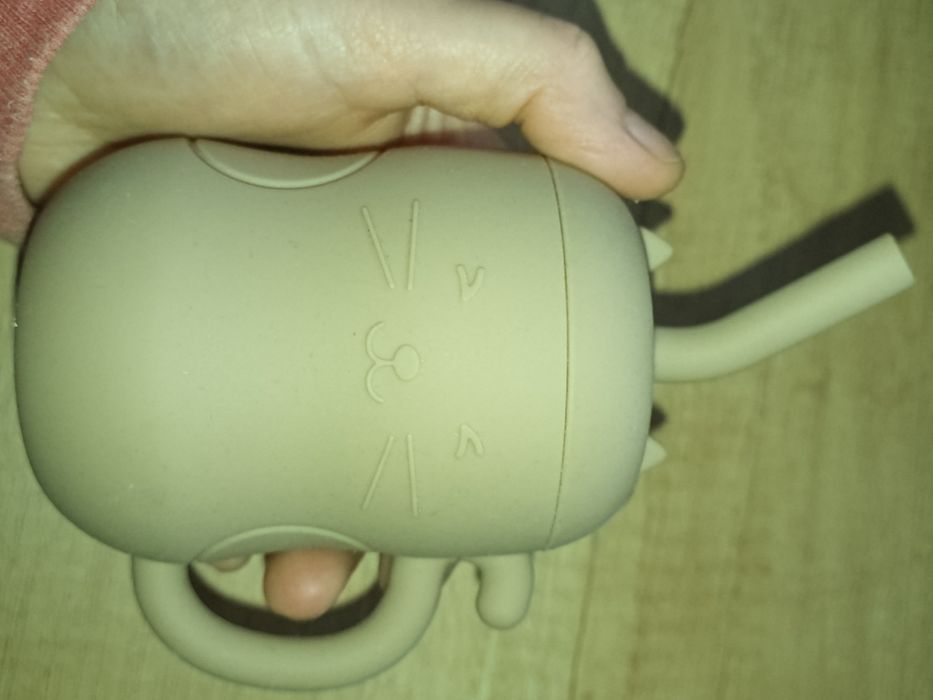 Зручна силіконова чашка котик, 250мл, утримує тепло напою довше