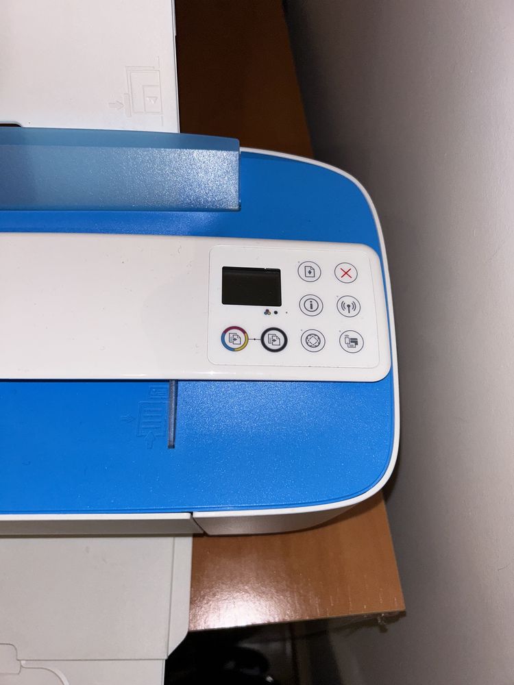 Impressora compacta HP Deskjet 3720