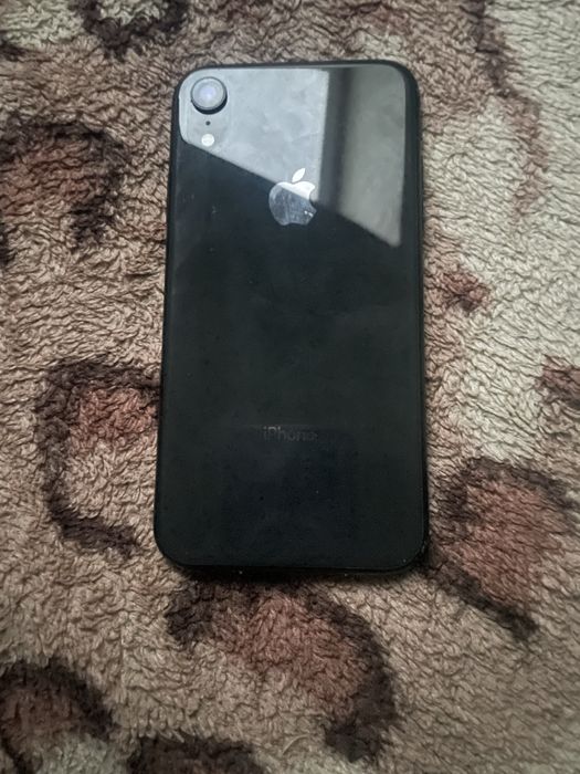 iPhone Xr 64Gb czarny.