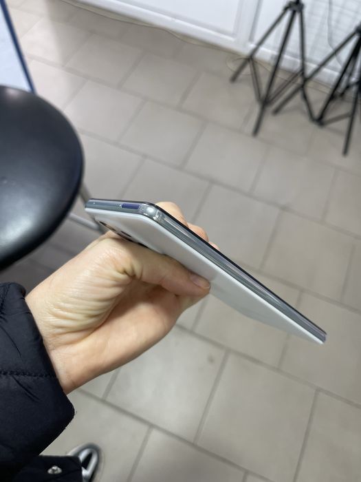 Мобільний телефон Samsung Galaxy A52 4/128 GB NFC швидка зарядка