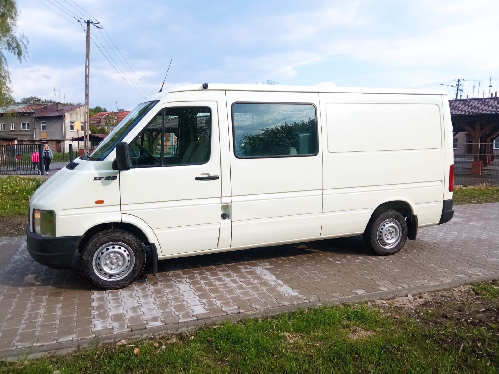 Volkswagen LT 28 doka brygadowka blaszak niski długi 6 osób 2002r VW