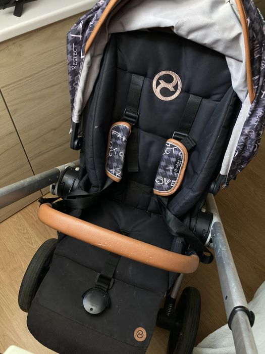 Cybex Carrinho Balios S + Ovo Atom + Adaptadores + SensorSafe
