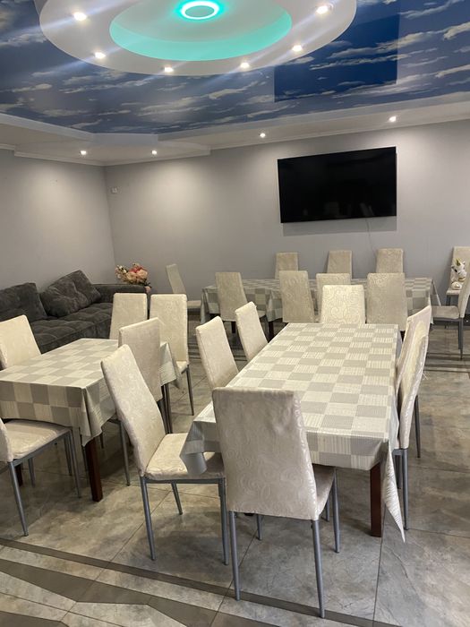 Продам столы и стулья