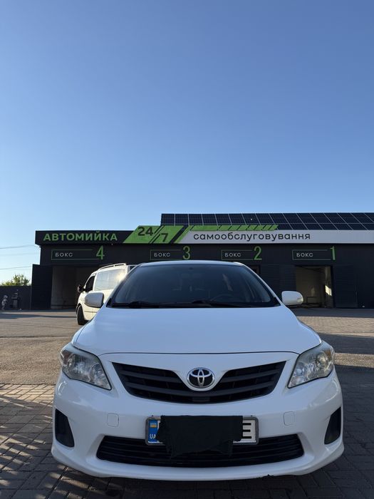 Офіційна Toyota Corolla 2011