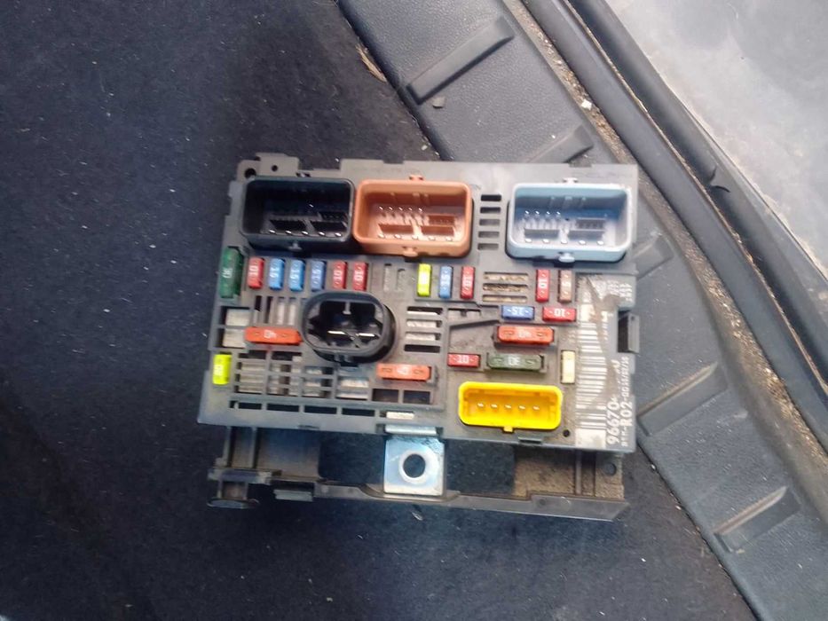 Блок BSM, BSI, BSA до Пежо,307,308,3008,406,407,5008,607