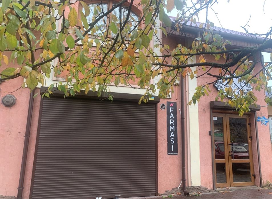 Продається комерційне приміщення на вул. Заньковецької, р-н ТЦ Токіо