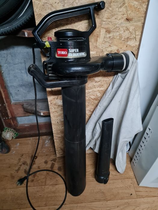 Konwerter reduktor transformator z 230V/110V plus odkurzacz dmuchawa T