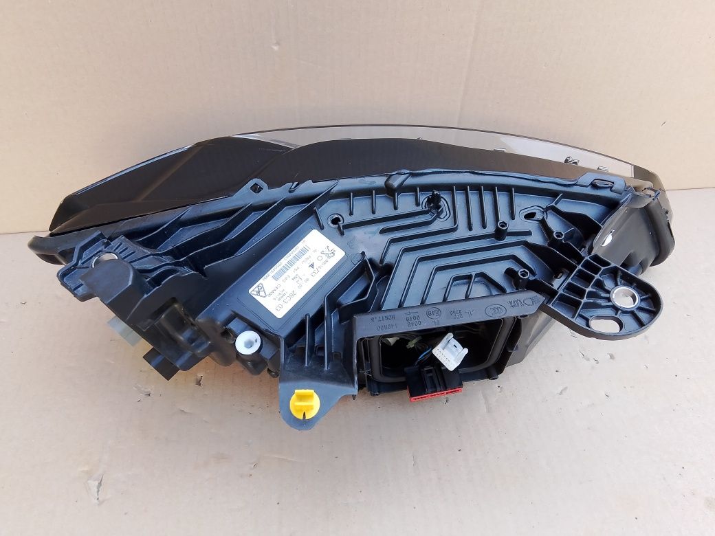 Full LED lewy peugeot 308 t10 Europa