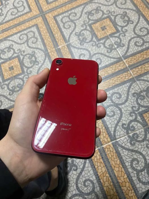 Iphone xr red