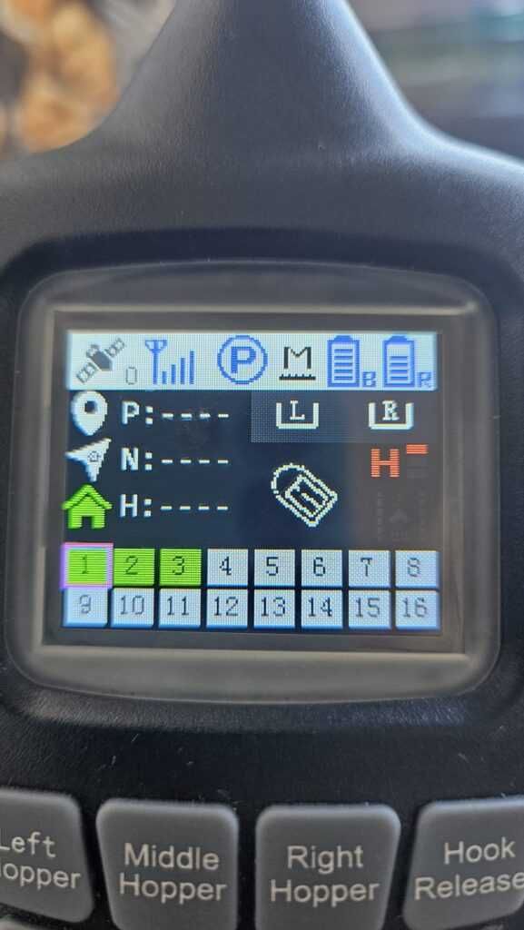 Łódka Zanętowa BOATMAN VULCAN Camo GPS Sklep Stacjonarny Zabrze