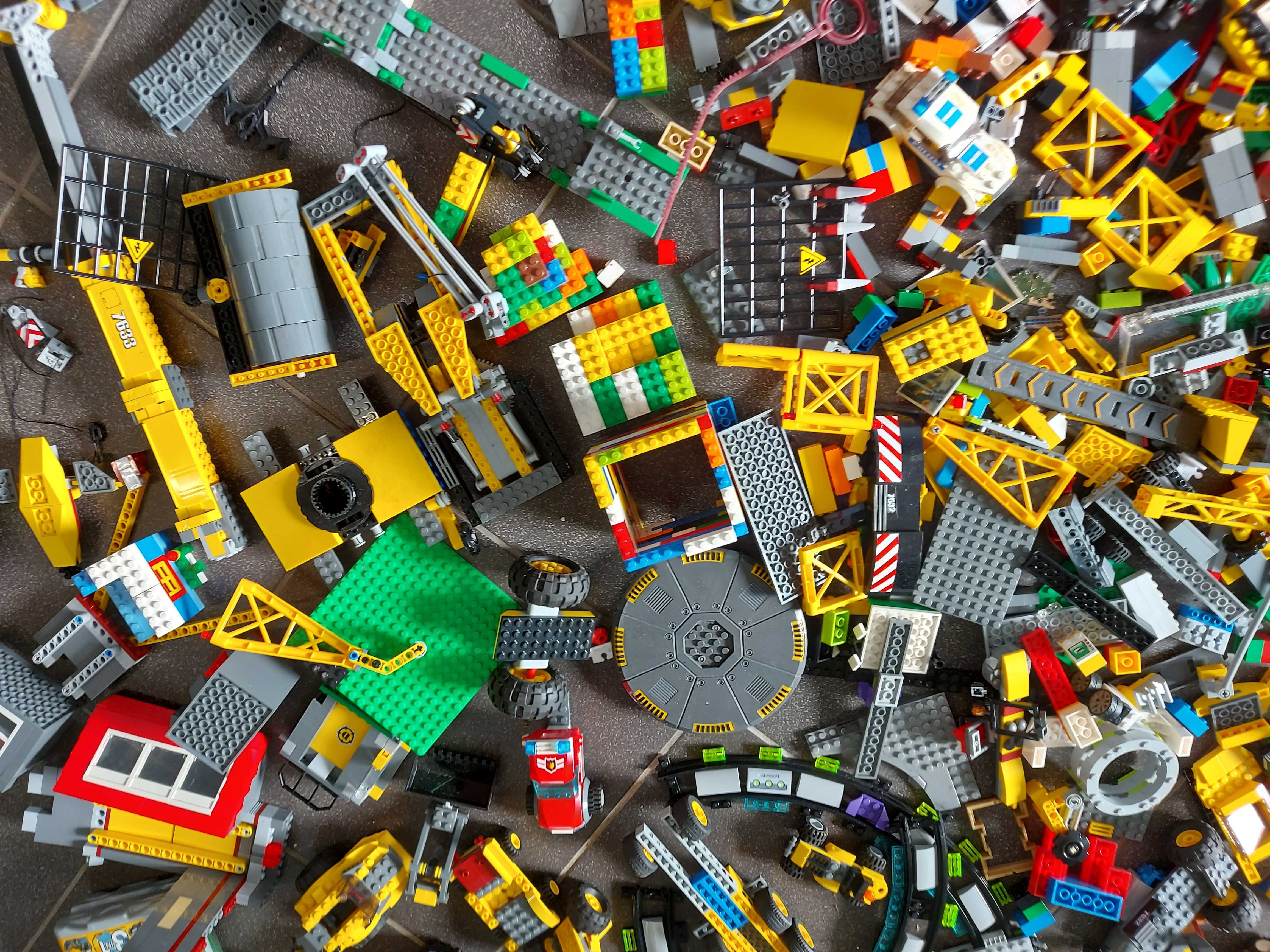LEGO Technics, City 7633 ,Dino 5887 i inne klocki 6,3 kg