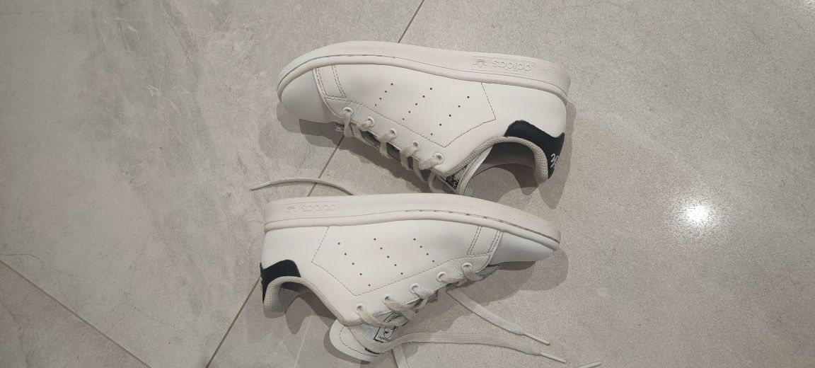 Buty 32 Adidas Stan Smith