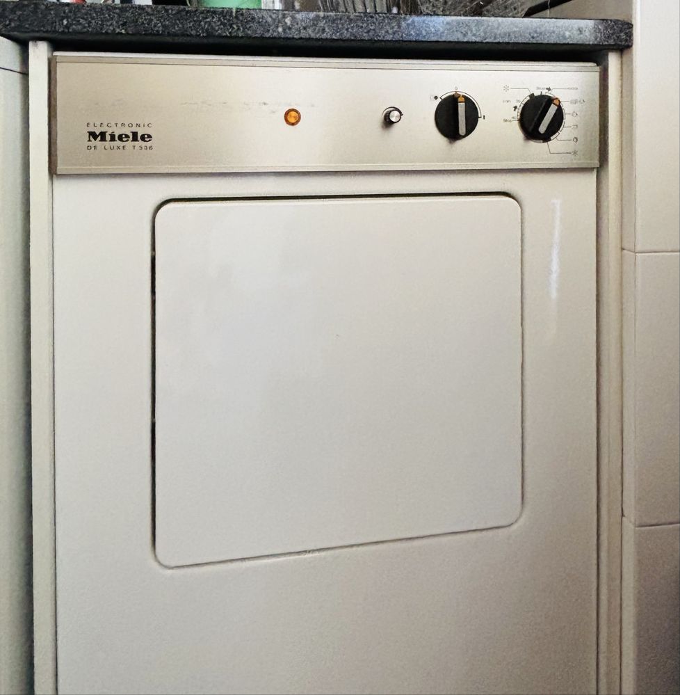 Maquina de secar roupa Miele