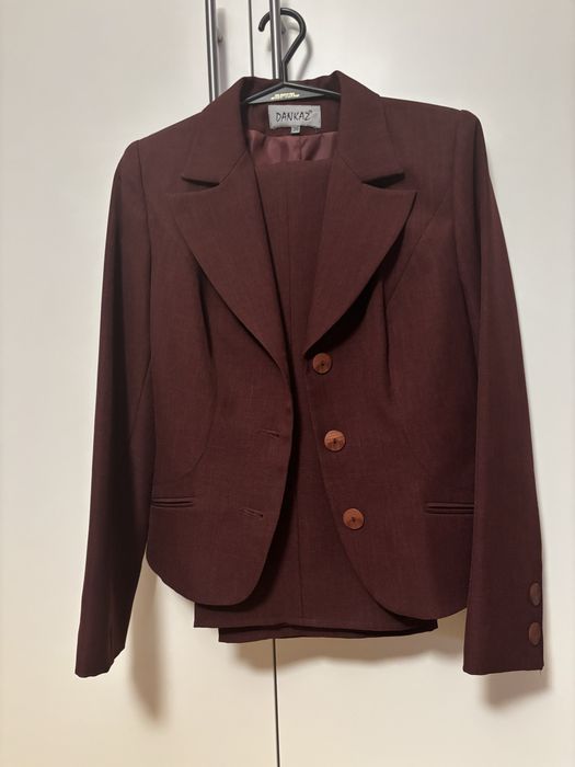 Komplet marynarka i spodnie Dankaz 36