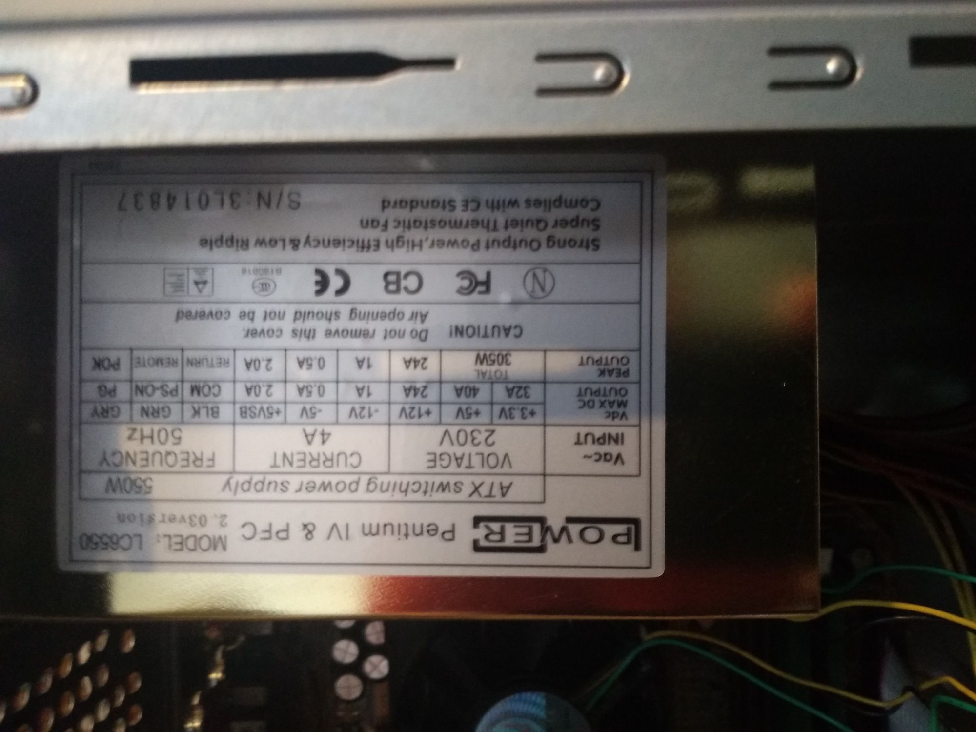 komputer stacjonarny/ pentium4 2,4GHz