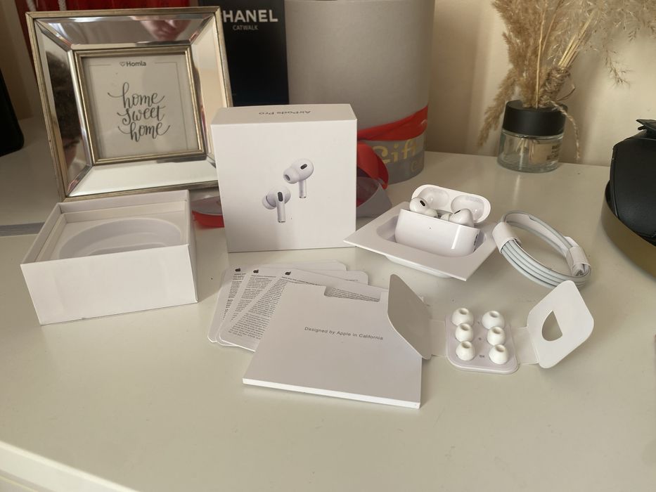 AirPods Pro 2 Gen Zapakowane