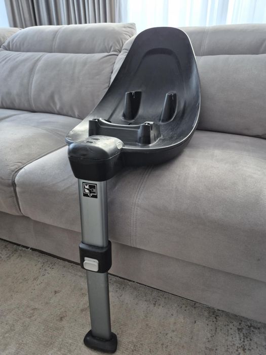 Fotelik cybex atom m i-size z baza