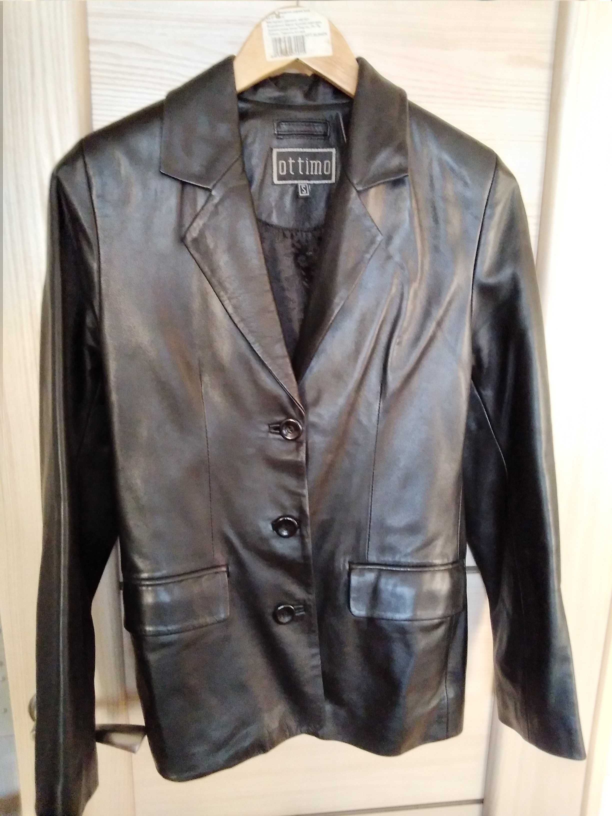 Пиджак кожаный, женский,р.S, 500 грн.