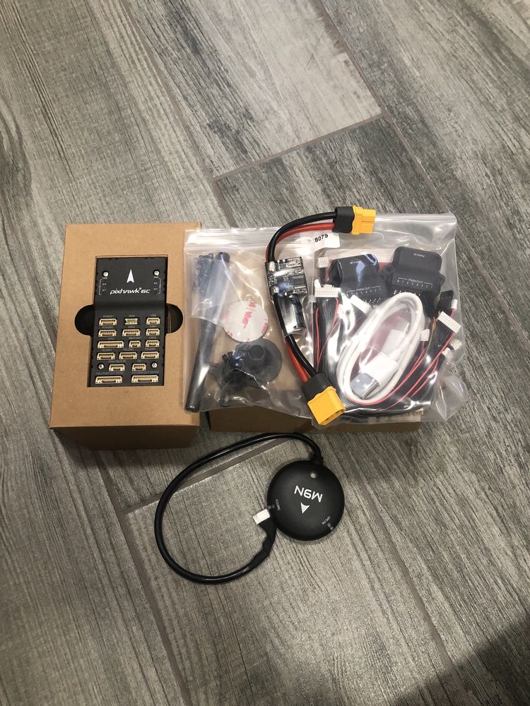 Політний контролер Holybro Pixhawk 6C + PM02 + M9N GPS V1.7