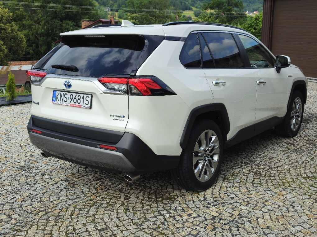 Toyota RAV-4 2.5 hybrid ! AWD 4x4! Przebieg 17tyś t km ! Full opcja !