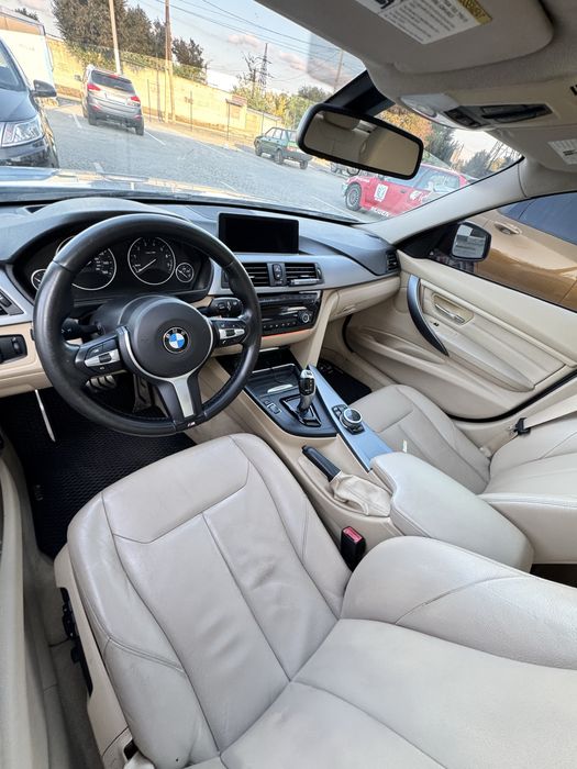 Bmw f30 328i RWD 2012