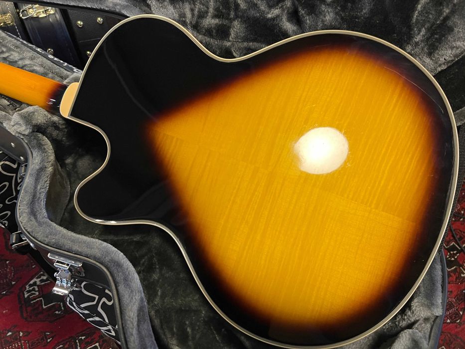 Epiphone Joe Pass Emperor II Pro Sunburst