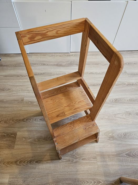 Torre de Aprendizagem Montessori em madeira maciça