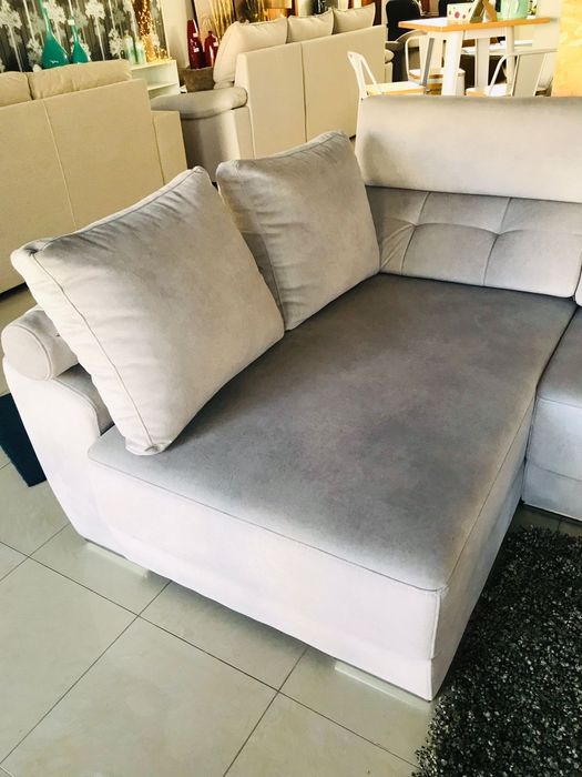 Sofá  Marlon Chaise - Long
2 elementos
Tecido classe C - (ALTA QUA