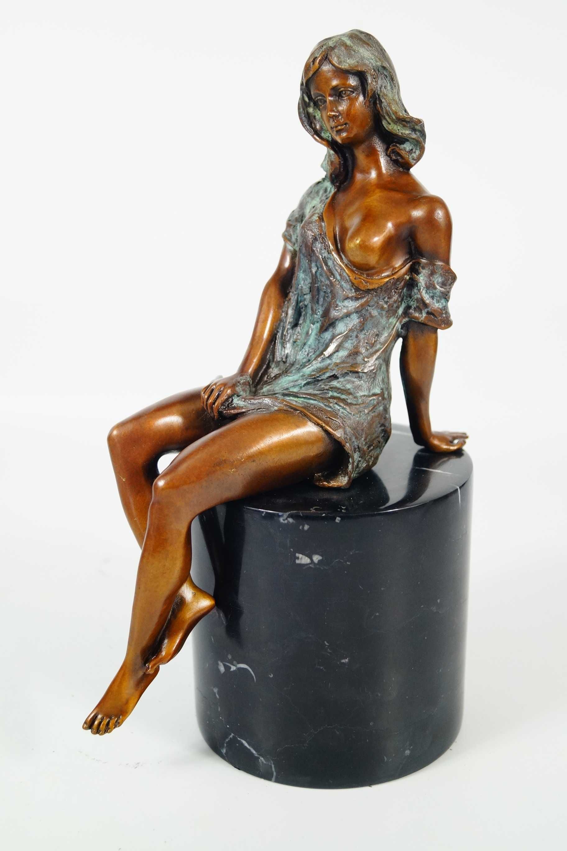 ZMYSŁOWA KOBIETA figura z brązu rzeźba AKT Kobiecy