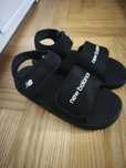 Sandały New Balance rozm 33,5