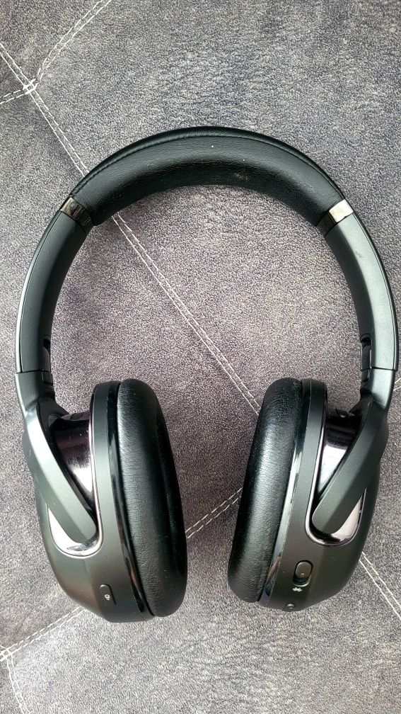 Słuchawki JBL Tour One M2