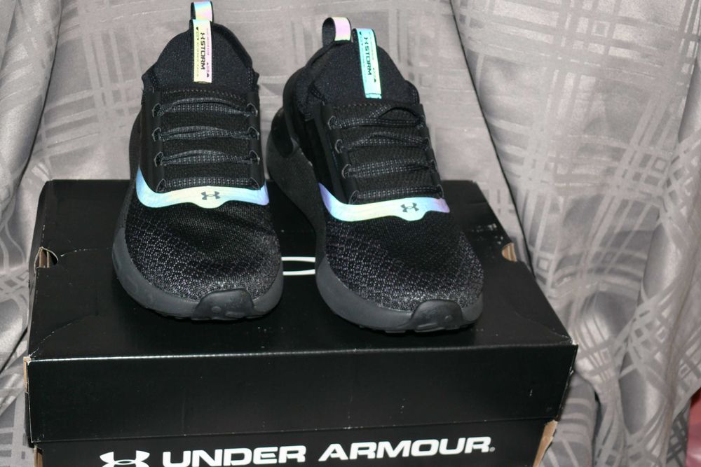 Under Armour HOVR Phantom 3 Storm