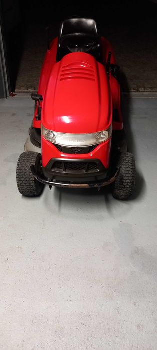 Trator corta relva Honda