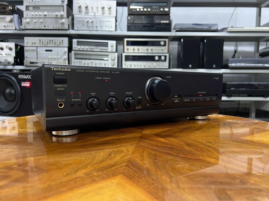 Wzmacniacz Technics SU-V620 Audio Room
