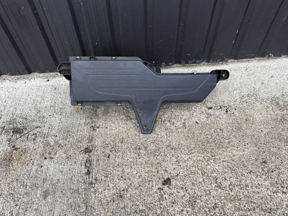 Бмв ф30 ф32 ф34 ф36 корпус фільтра н20 н26