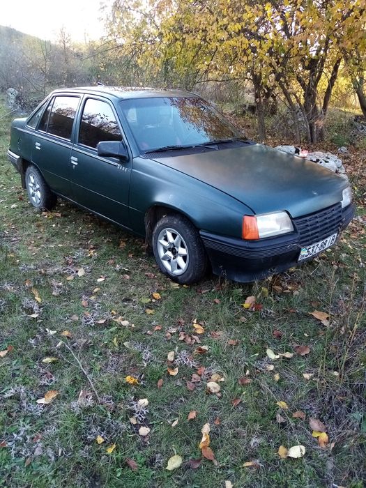 Прдам Опель кадет