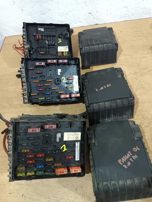 Skrzynka bezpieczników elektryczna VW Passat B6 B7 Golf V A3 Sharan