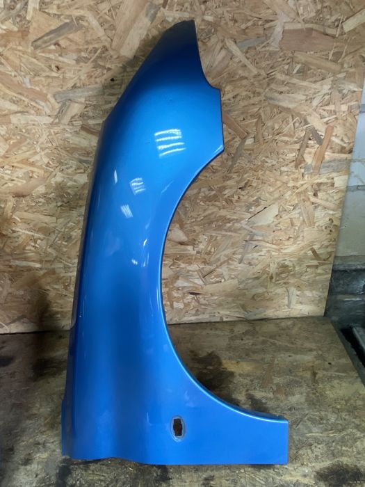 Błotnik Prawy Przód Przedni Peugeot 206 HB KNY