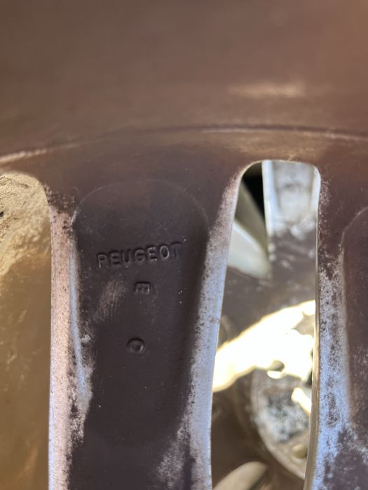 Jantes 17 usadas Originais Peugeot 3008 em 5x108