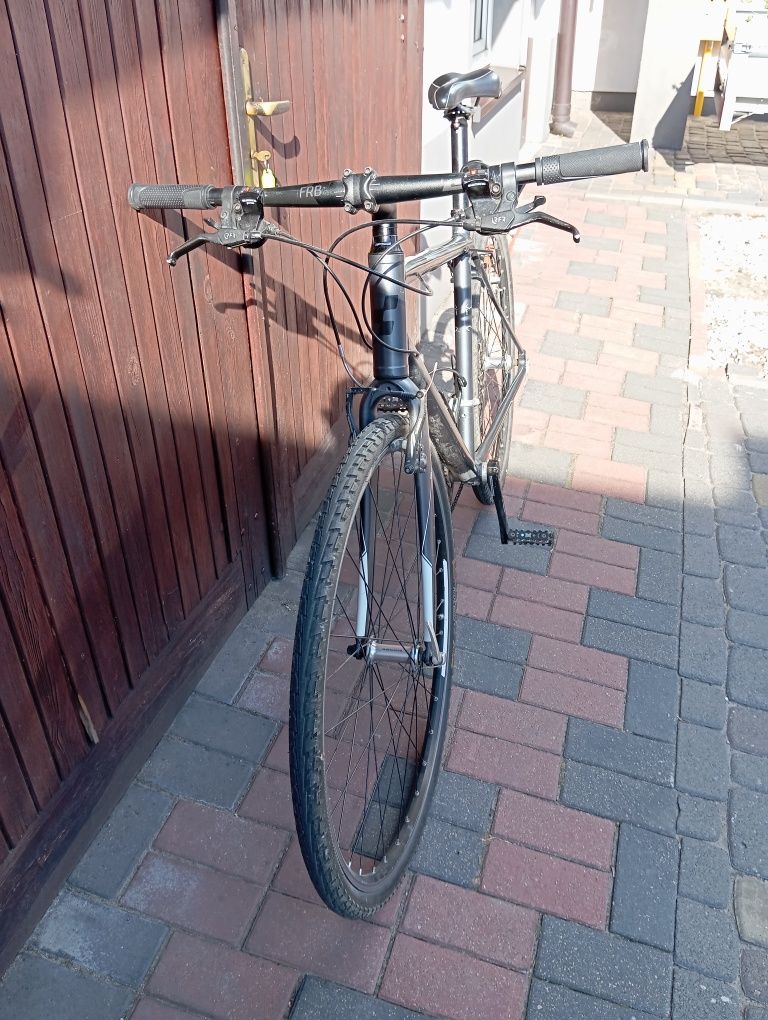 Rower CUBE SL ROAD, koła 28", rama 56 cm, SHIMANO SORA