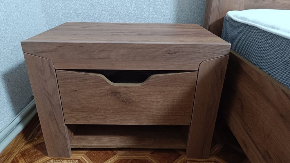 Кровать двухспальная