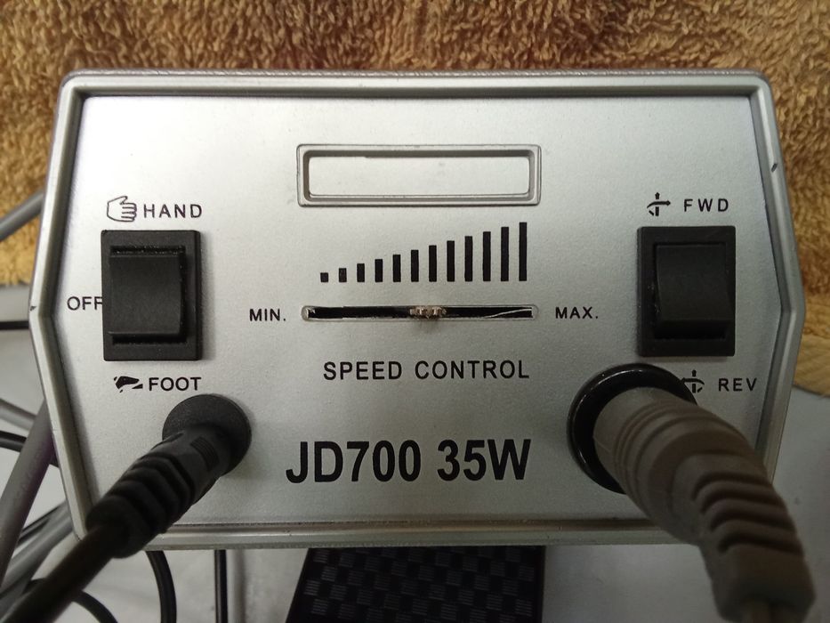 Sprzedam frezarkę do paznokci JD 700 35W