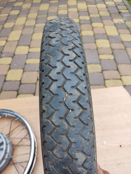 Колеса з резиною Барум Ява-Чезет 16-18