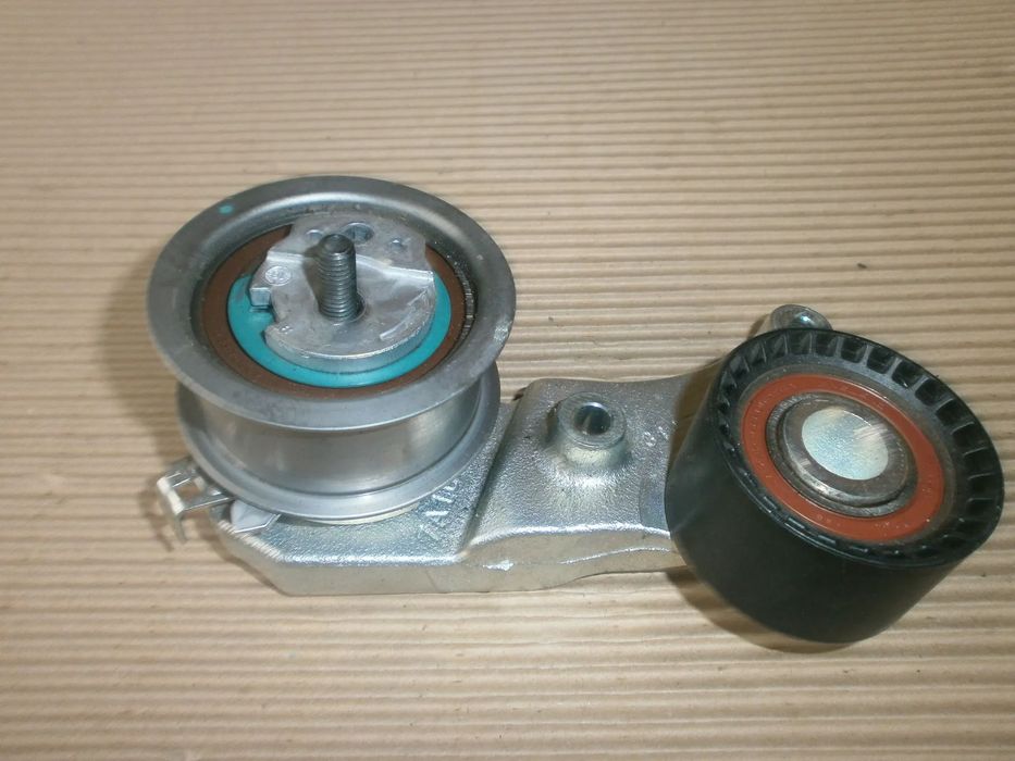 NAPINACZ PASKA ROLKA 31401396 VOLVO 2.0D WYPRZEDAŻ