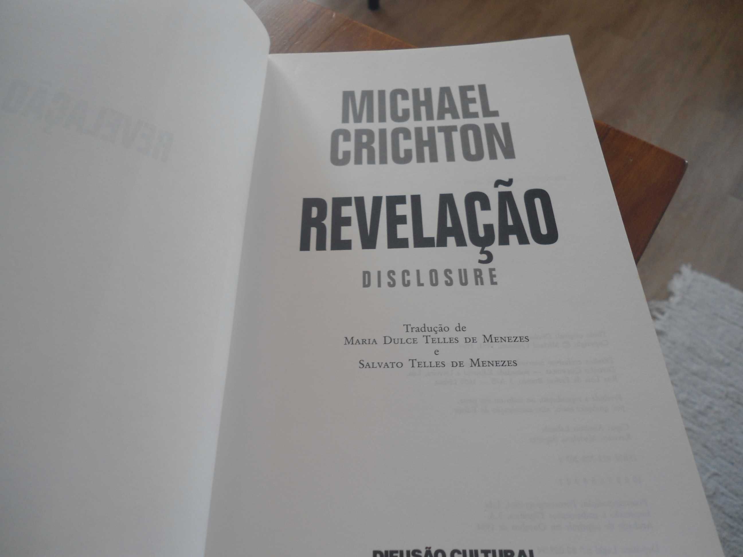 Revelação por Michael Crichton